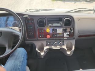2017 Freightliner M2106 6x6 Daycab Tractor