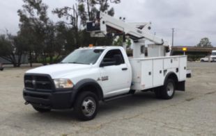 2015 RAM 5500 4x4 Versalift SST-40 Bucket Truck