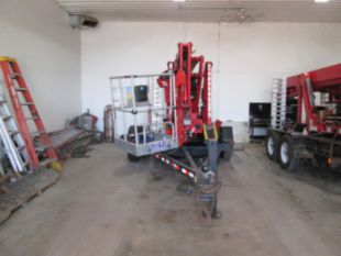 2018 CMC S-19HD Tracked Aerial Lift with Trailer
