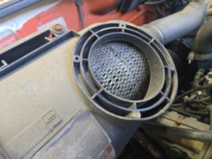 2000 International 4700 Lift-All Aerial Lift Truck