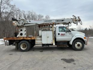 2015 Ford F-750 Diesel 4x2 Terex Commander 4047 Digger Derrick Truck