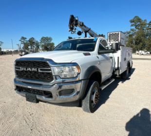 2019 RAM 5500 4x4 IMT 7500 Service Truck With Crane