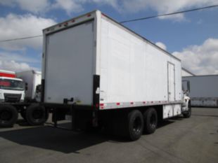 2011 Int'l Diesel 6x4 4400 Box Truck