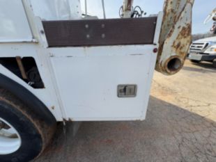 Versalift VTP-40-NE Cable Placer on 2019 Ford F750 4x2