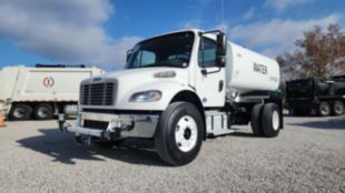 2017 Freightliner M2106 4x2 2022 Load King 2500 Gallon Water Truck