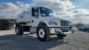 2017 Freightliner M2106 4x2 2022 Load King 2500 Gallon Water Truck