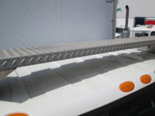 2011 Int'l Diesel 6x4 4400 Box Truck