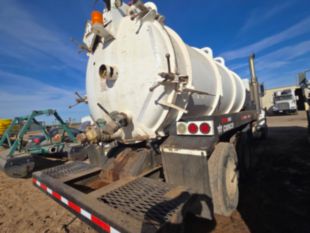 2008 Peterbilt 340 Tandem Axle Cusco Vac-Truck