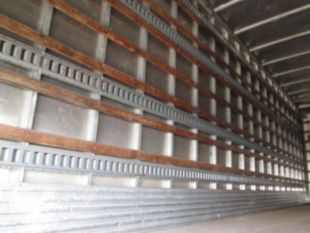 2011 Int'l Diesel 6x4 4400 Box Truck