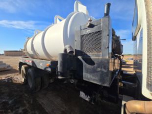 2008 Peterbilt 340 Tandem Axle Cusco Vac-Truck