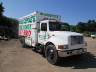 1999 Int'l Diesel 4x2 4700 Chipper Truck