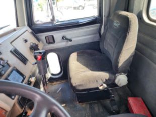 2003 Peterbilt 330 Diesel 6x4 Dump Truck