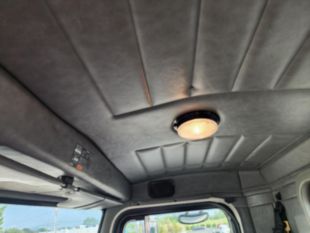 2003 Peterbilt 330 Diesel 6x4 Dump Truck