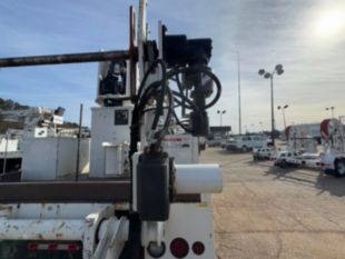 Versalift VTP-40-NE Cable Placer on 2019 Ford F750 4x2