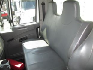 2011 Int'l Diesel 6x4 4400 Box Truck