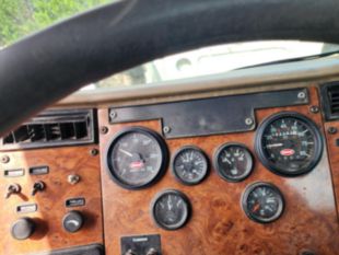 2003 Peterbilt 330 Diesel 6x4 Dump Truck