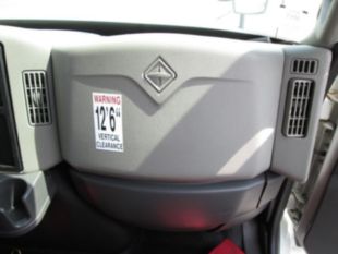 2011 Int'l Diesel 6x4 4400 Box Truck