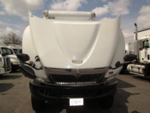 2011 Int'l Diesel 6x4 4400 Box Truck
