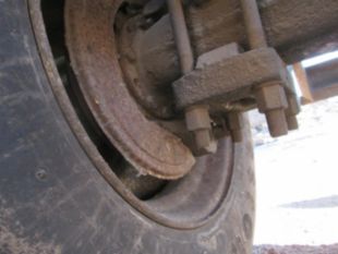 1999 Int'l Diesel 4x2 4700 Chipper Truck