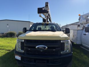 2019 Ford F-550 Powerstroke 4x4 Versalift SST-40NE-01 Bucket Truck