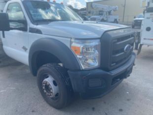 2016 Ford F-550 Powerstroke Diesel 4x4 Versalift SST-40-EIH Bucket Truck