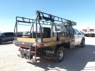 2019 RAM 5500 4x4 Flatbed Truck