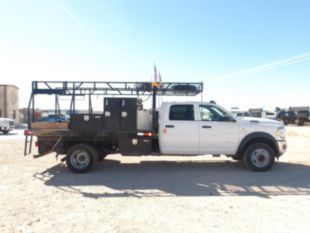 2019 RAM 5500 4x4 Flatbed Truck