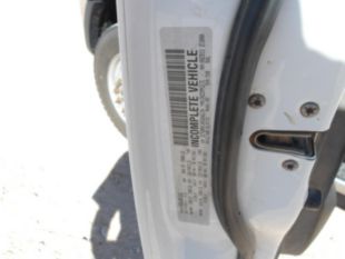 2019 RAM 5500 4x4 Flatbed Truck