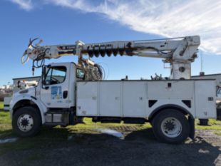 2015 Freightliner M2 4x4 Automatic Terex Commander 4047 Digger Derrick Truck
