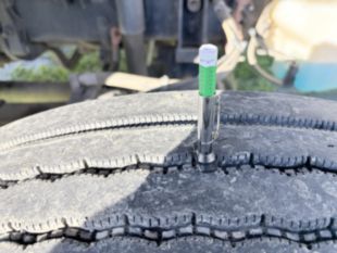 2015 Freightliner M2 4x4 Automatic Terex Commander 4047 Digger Derrick Truck