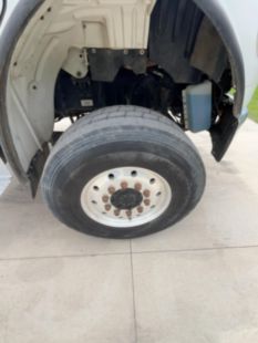 2017 Freightliner M2106 6x6 Daycab Tractor