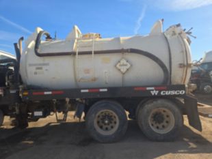 2009 Sterling  LT-8500 Tandem Axle Cusco Vac-Truck