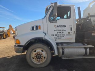 2009 Sterling  LT-8500 Tandem Axle Cusco Vac-Truck