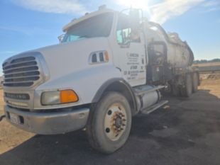 2009 Sterling  LT-8500 Tandem Axle Cusco Vac-Truck