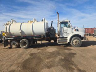 2009 Sterling  LT-8500 Tandem Axle Cusco Vac-Truck