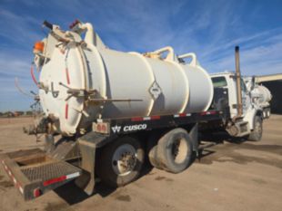 2009 Sterling  LT-8500 Tandem Axle Cusco Vac-Truck