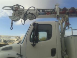 2016 Freightliner M2 4x2 Automatic Terex Commander 4047 Digger Derrick Truck