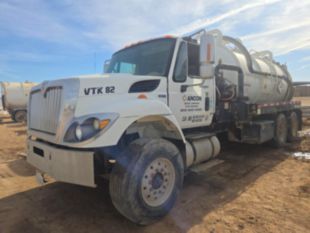 2011 Int'l WorkStar Tandem Axle Vac-Truck