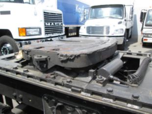 2003 Mack CH613 Diesel 6x4 Day Cab Tractor