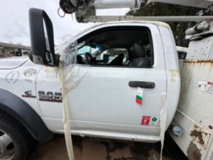 2016 Dodge 5500 Diesel 4x4 Terex LT-40 Bucket Truck