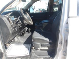 2019 RAM 5500 4x4 Flatbed Truck