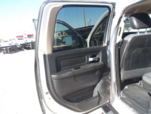 2019 RAM 5500 4x4 Flatbed Truck