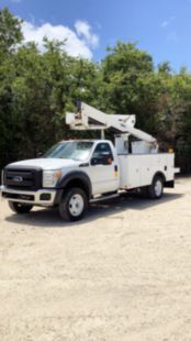 2015 Ford F550 4x4 Versalift SST-40-EIH Bucket Truck