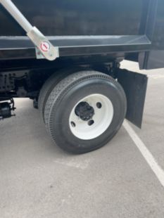 2016 Freightliner M2106 4x2 Load King 10 Ft. Dump Truck