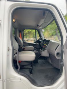 2016 Freightliner M2106 4x2 Load King 10 Ft. Dump Truck