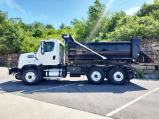 2017 Freightliner 108SD 6x4 Load King 14 Ft. Hi-Rail Roto Dump Truck