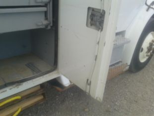 2016 Freightliner M2 4x2 Automatic Terex Commander 4047 Digger Derrick Truck