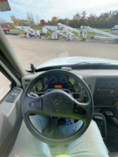 2019 International 4300 4x2 Load King 10 Ft. Dump Truck