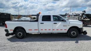 2016 Dodge RAM 3500 4x4 Crew Cab Hi-Rail Pickup Truck