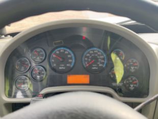 2019 International 4300 4x2 Load King 10 Ft. Dump Truck